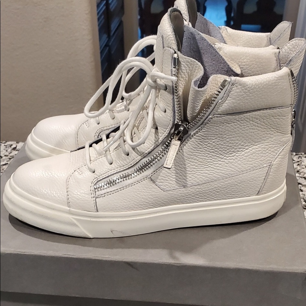 Giuseppe Zanotti sneakers